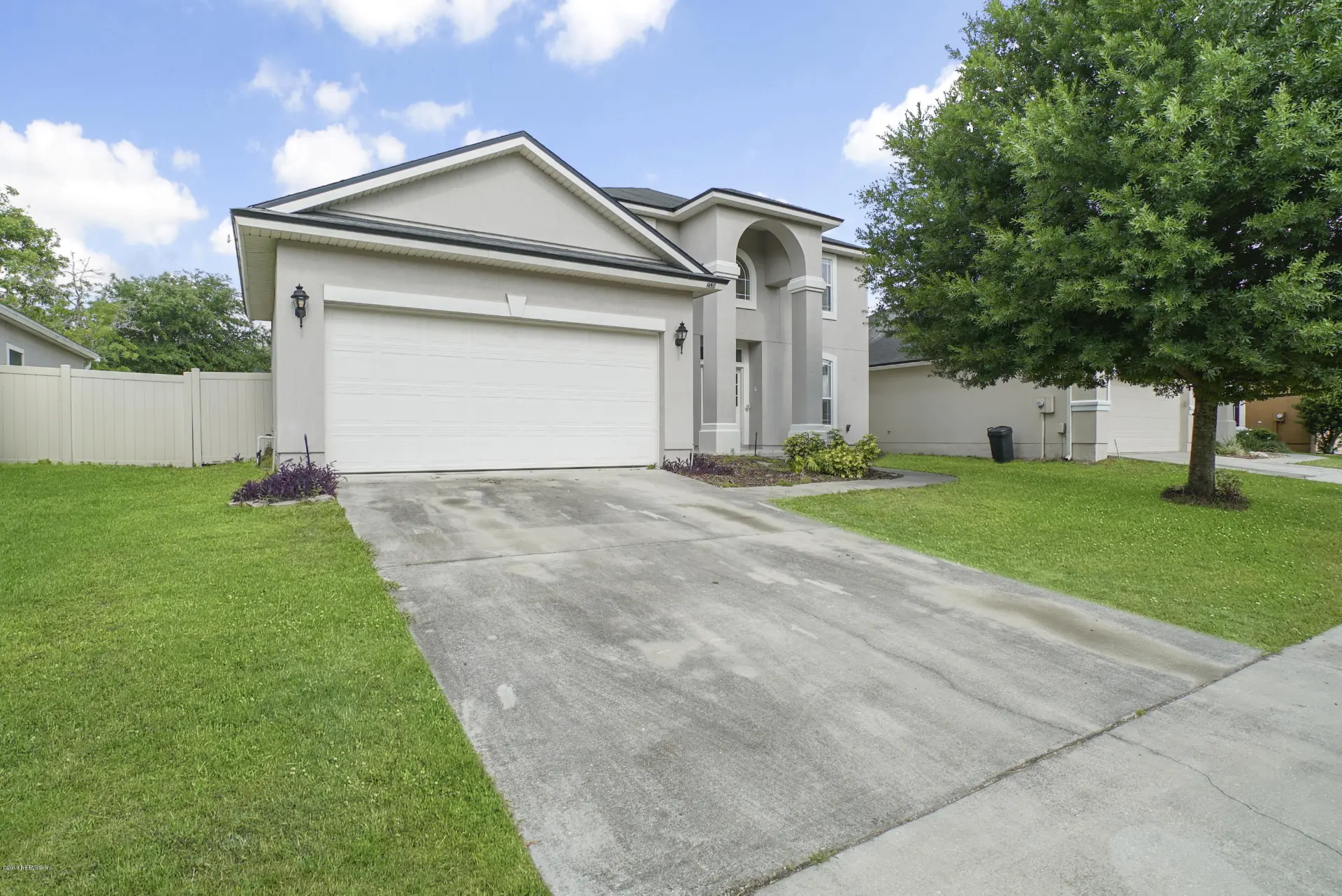 2536 Creekfront Drive listing photo